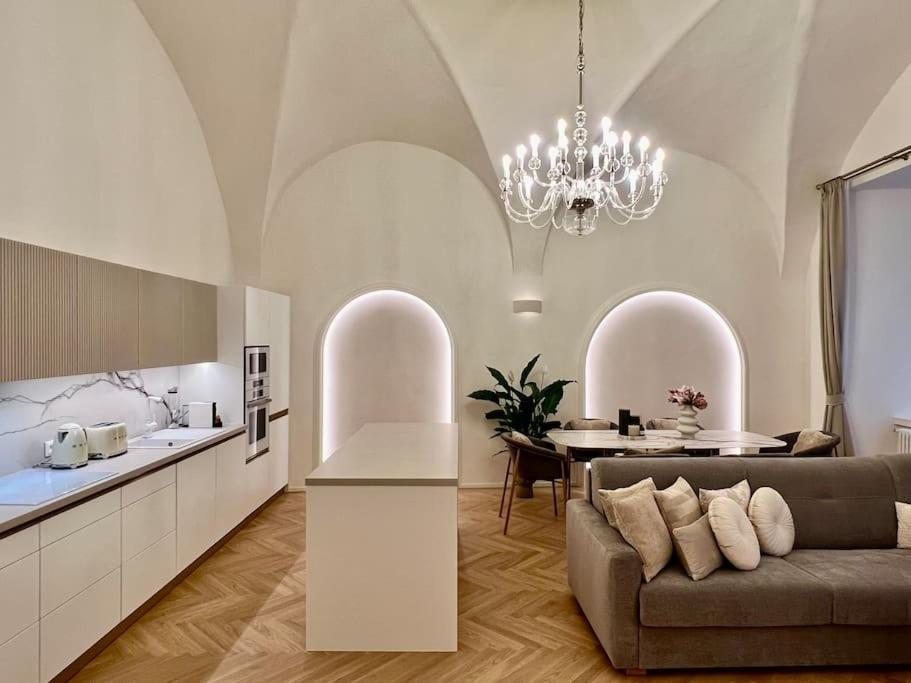 Arch Iv. Apartment Prague Exterior photo