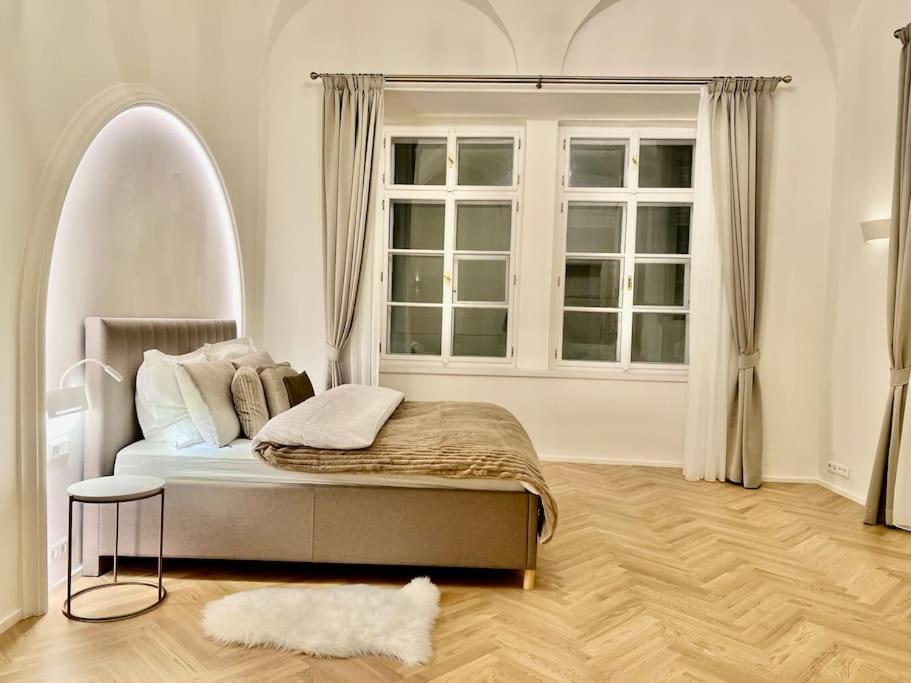 Arch Iv. Apartment Prague Exterior photo